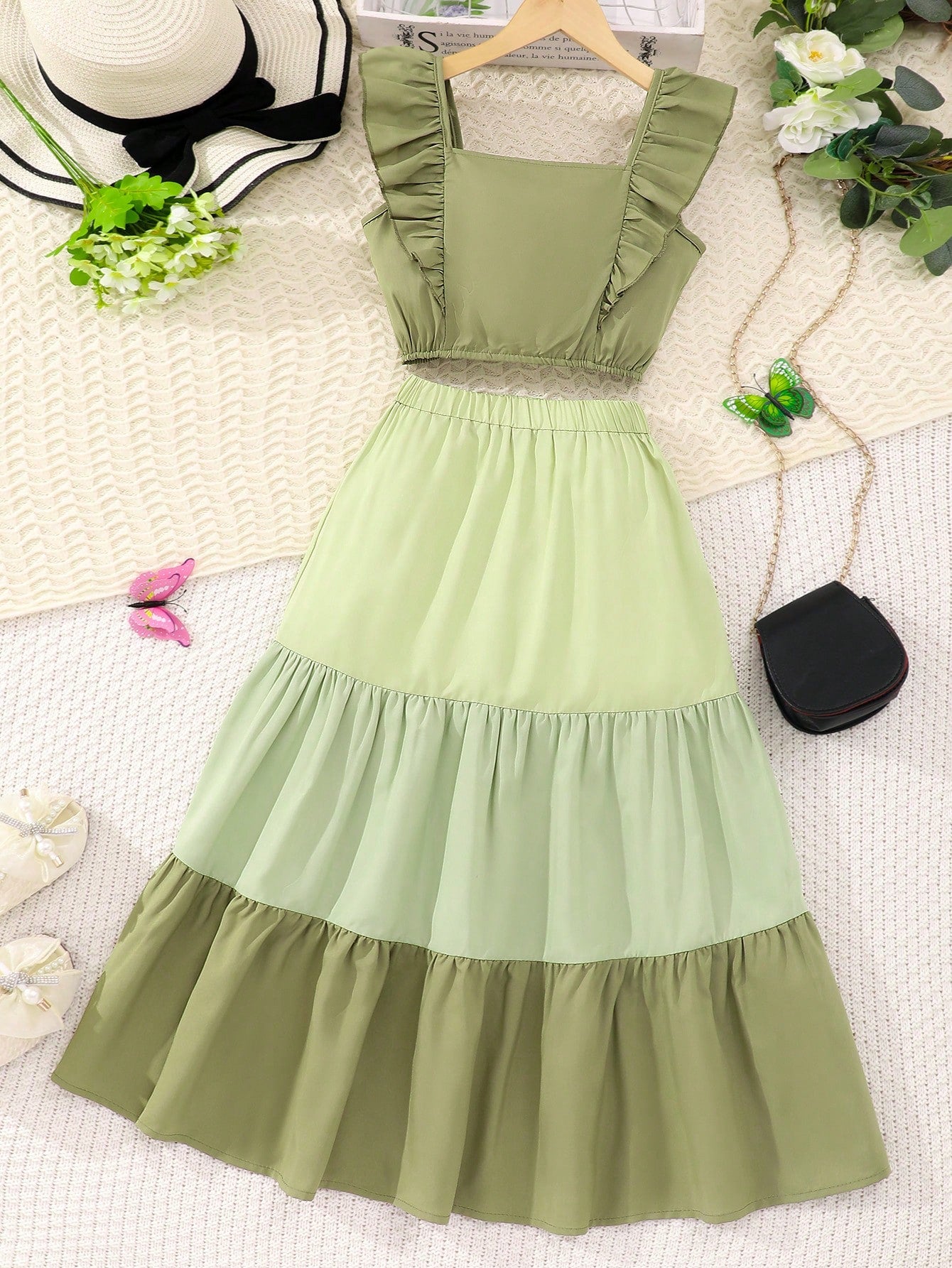 ruffle blue dress​

