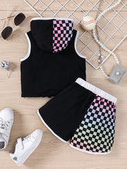 black hooded t shirt​

