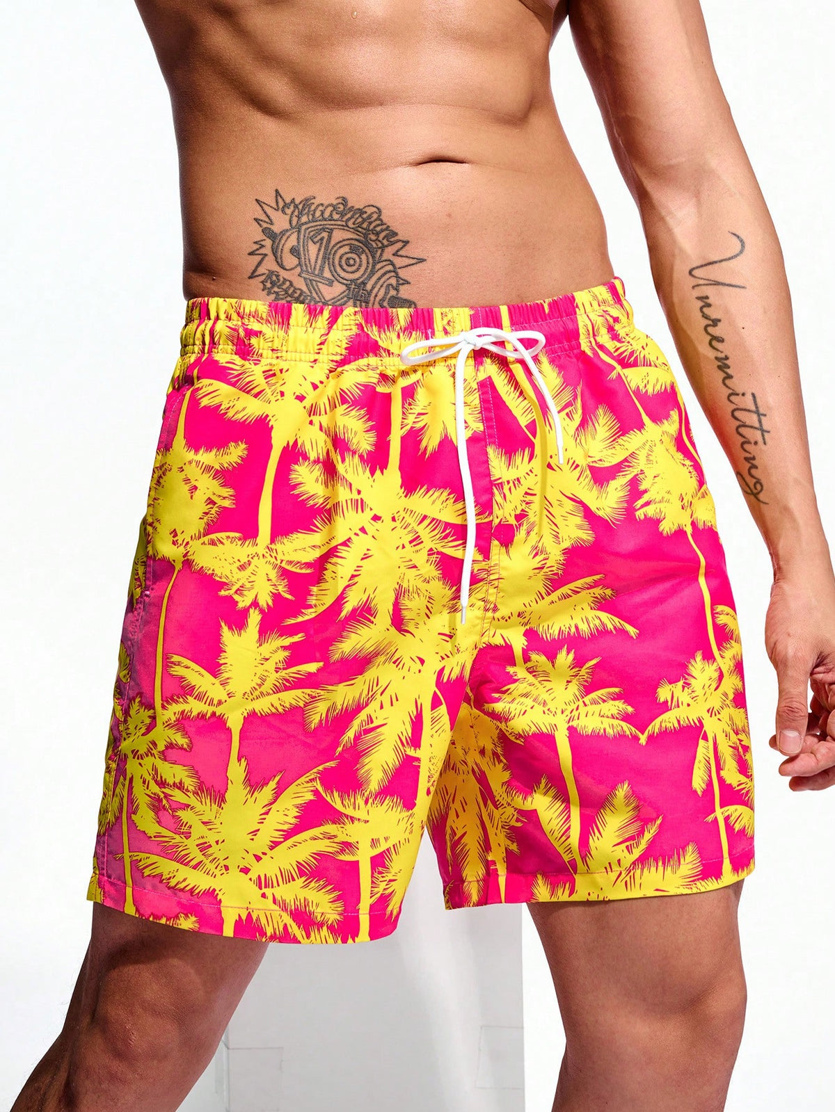 men's graphic mesh shorts​

