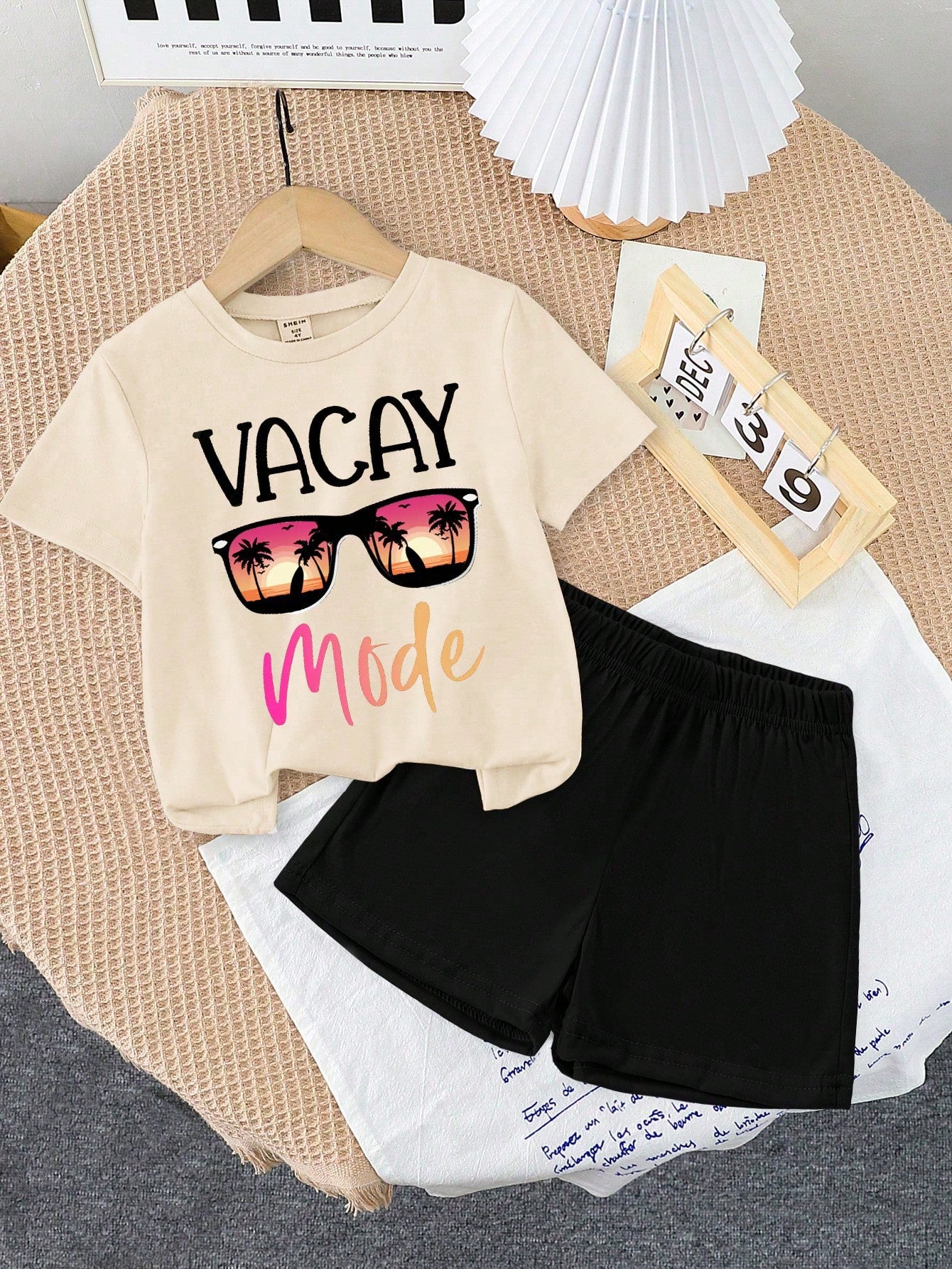 sunglasses on t shirt
