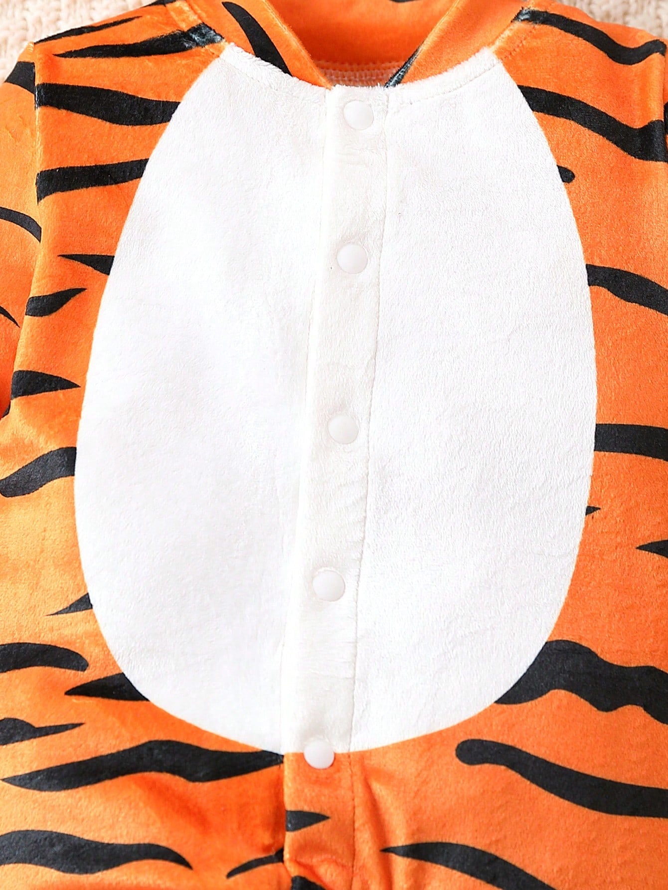 dress tiger print​

